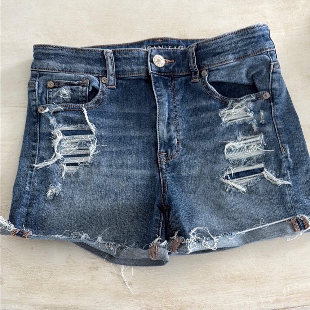 American Eagle Outfitters Blue Jean Shorts Distressed Mid-Thigh